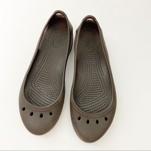 Crocs Women Brown Slip On Cutout Sandals Size 6